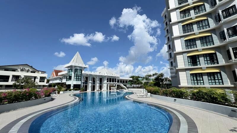 Common Room (Condo) for Rent in  Chiltern Park - Image 3