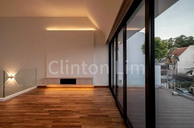 5 Bed Terraced House (Landed) for Sale in  Sembawang Hills Estate - Image 8