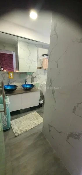 Maisonette HDB for Sale in  558 Hougang Street 51 - Image 10
