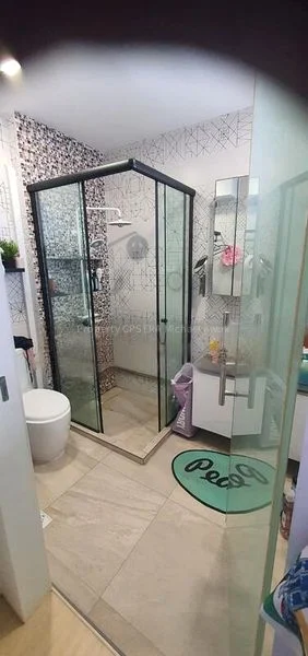 Maisonette HDB for Sale in  558 Hougang Street 51 - Image 9