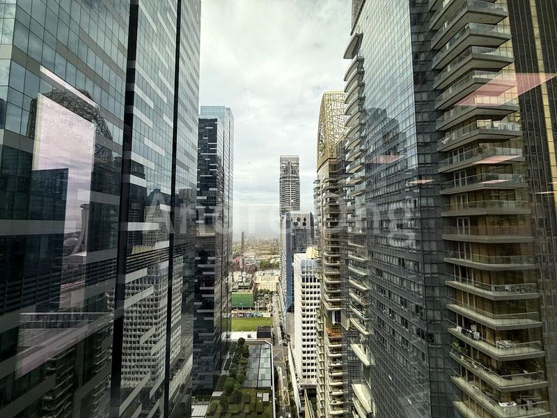 Office for Rent: IOI Central Boulevard Towers - Image 2