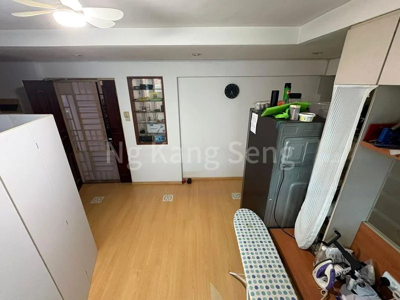 Common Room (HDB) for Rent in 104B Edgefield Plains - Image 2