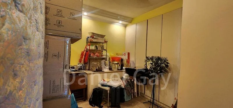 4 Bed Corner Terrace (Landed) for Sale in  Yio Chu Kang Road - Image 11