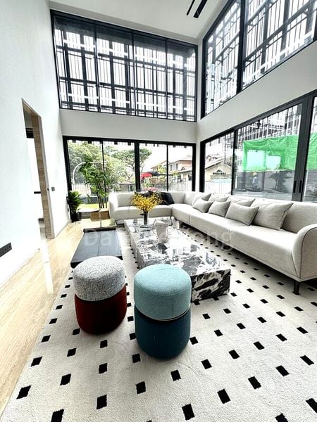 5 Bed Bungalow (Landed) for Sale in  Clementi Park - Image 5