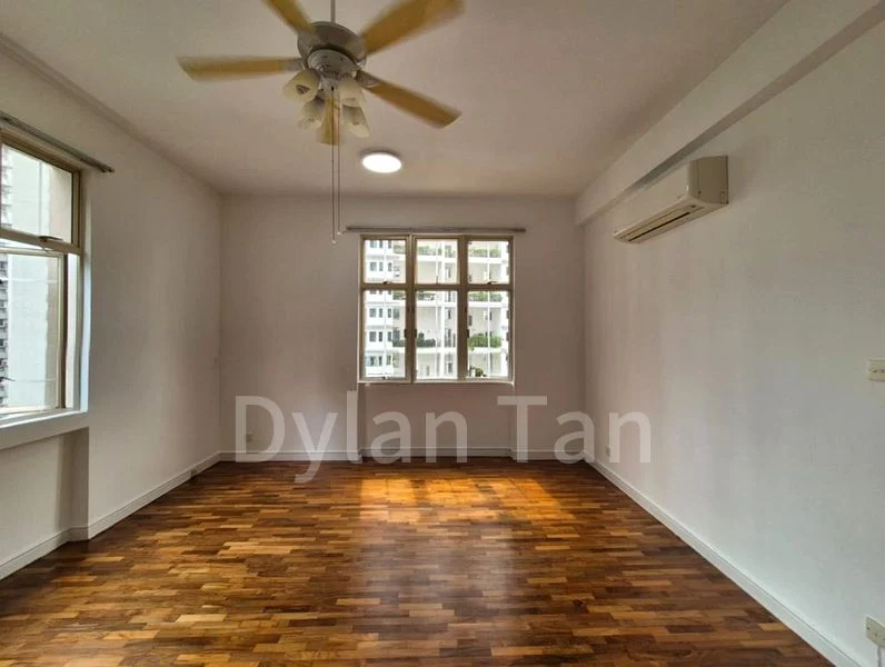 4 Bed Condo for Rent in  Leonie Condotel - Image 12