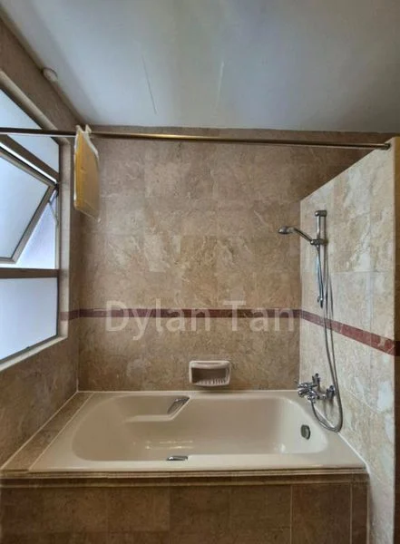 4 Bed Condo for Rent in  Leonie Condotel - Image 11