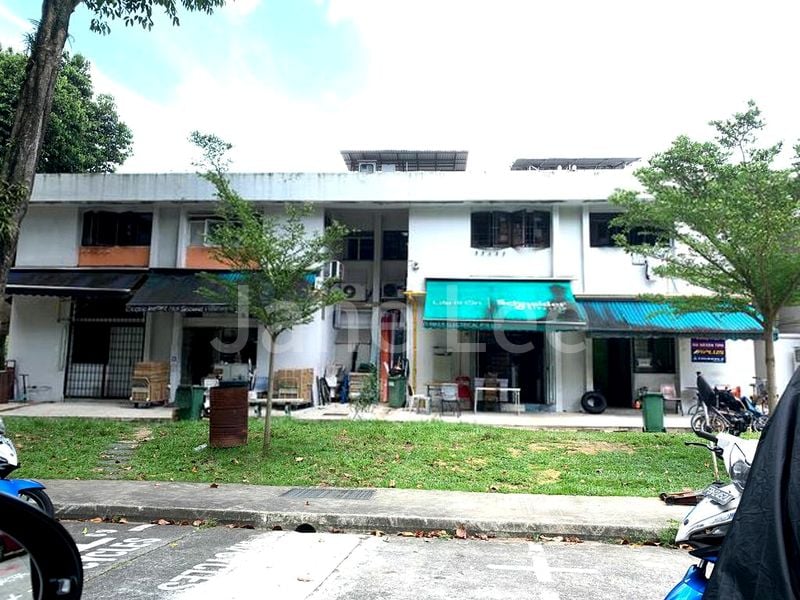 4 Room (4A) HDB for Rent in  574 Ang Mo Kio Avenue 10 - Image 7