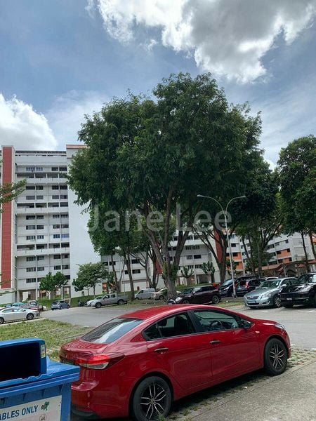 4 Room (4A) HDB for Rent in  574 Ang Mo Kio Avenue 10 - Image 4