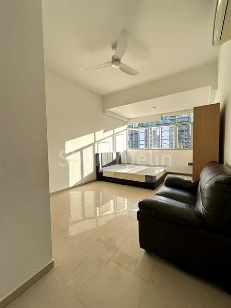 Common Room (Condo) for Rent in  Balestier Plaza - Image 1