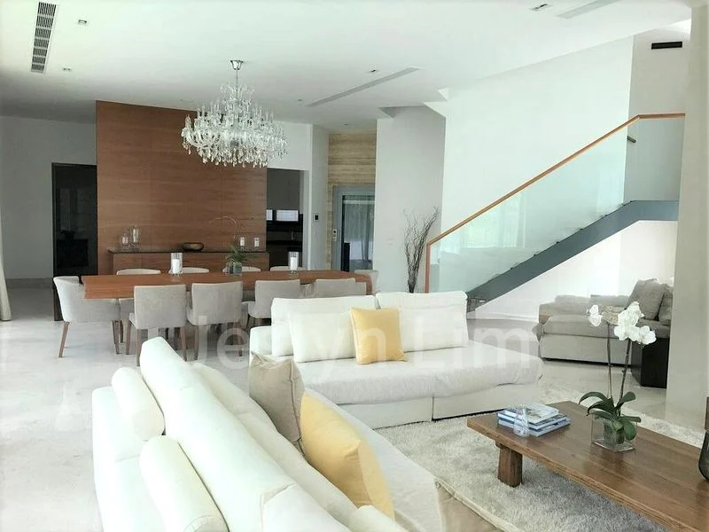 8 Bed Bungalow (Landed) for Rent in Lornie Road - Image 15