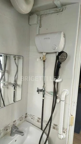 Common Room (HDB) for Rent in  333 Clementi Avenue 2 - Image 1