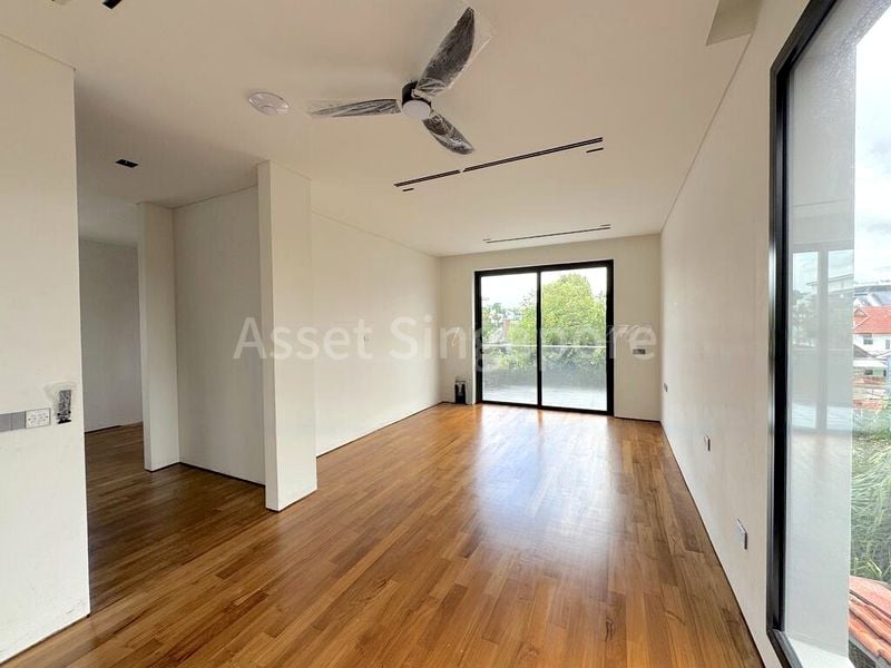 8 Bed Bungalow (Landed) for Sale in Dunearn Estate - Image 2