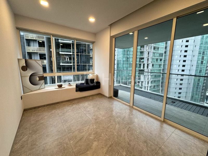 2 Bed Condo for Sale in  The Peak @ Cairnhill II - Image 6