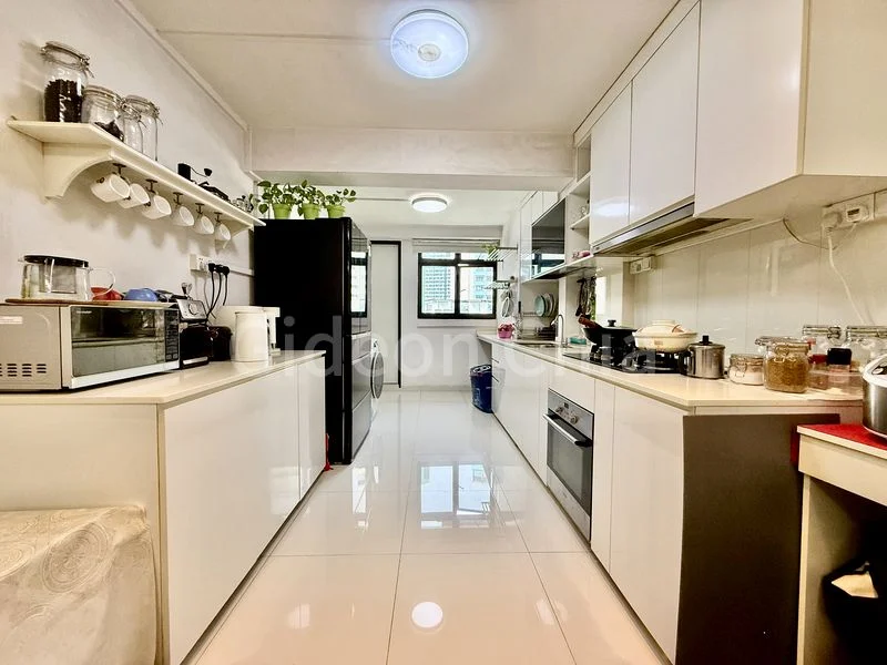 3 Room (3I) HDB for Sale in  195 Kim Keat Avenue - Image 4
