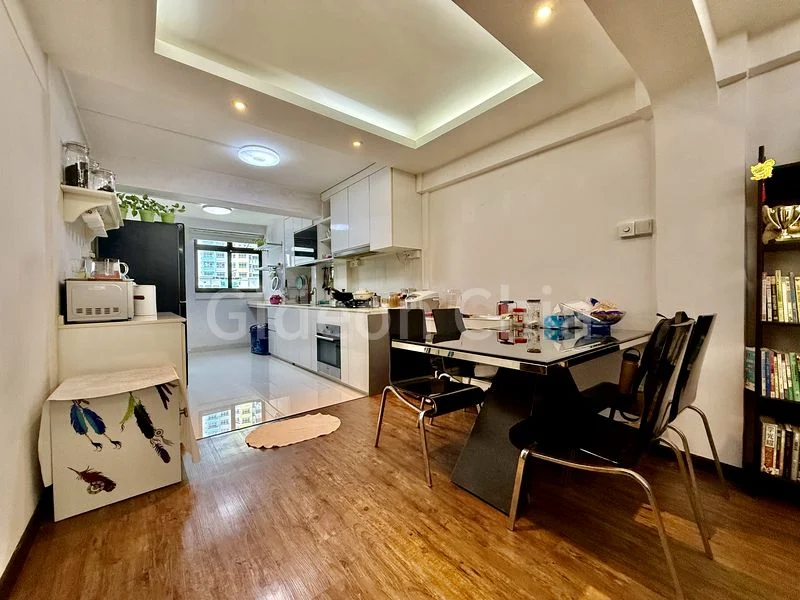 3 Room (3I) HDB for Sale in  195 Kim Keat Avenue - Image 3