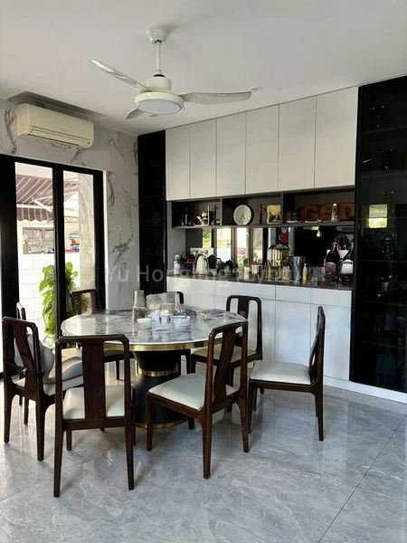 6 Bed Semi-Detached House (Landed) for Sale in  Kembangan Estate - Image 1