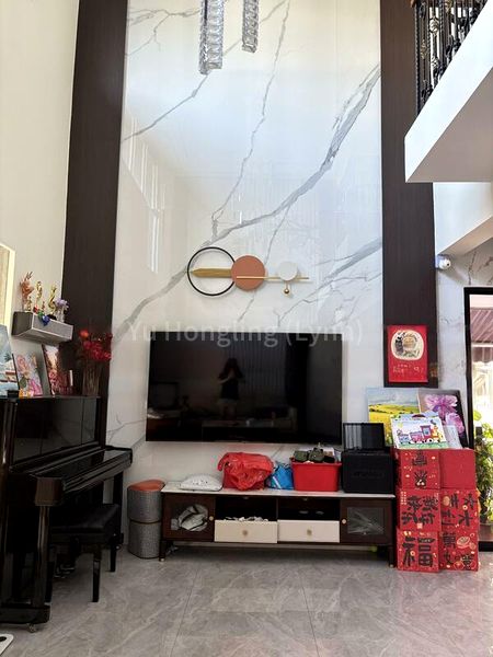 6 Bed Semi-Detached House (Landed) for Sale in  Kembangan Estate - Image 4