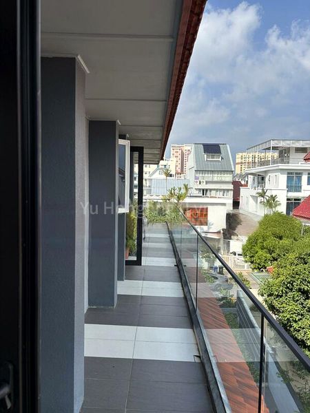 6 Bed Semi-Detached House (Landed) for Sale in  Kembangan Estate - Image 9