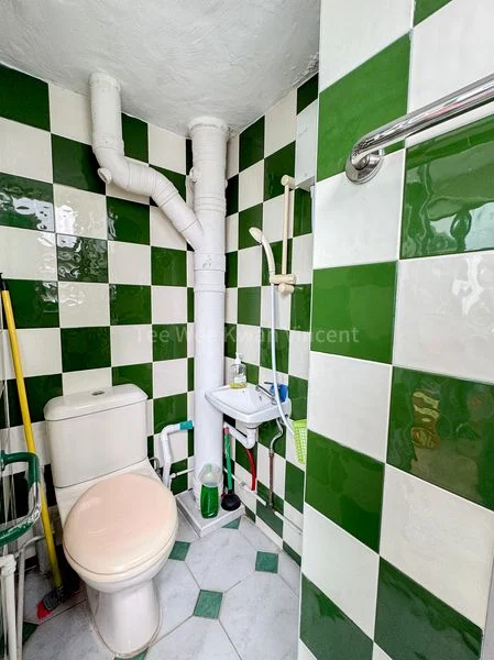 3 Room (3I) HDB for Sale in  116 Lorong 2 Toa Payoh - Image 8