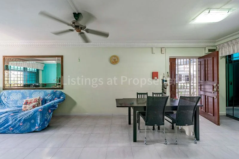 5 Room (5I) HDB for Sale in 450 Bukit Panjang Ring Road - Image 2