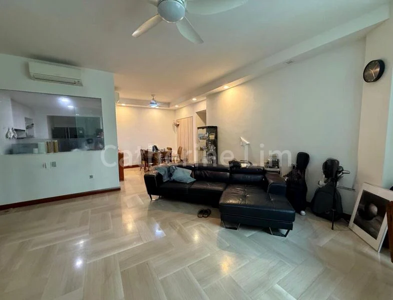 4 Bed Condo for Sale in  East Meadows - Image 11