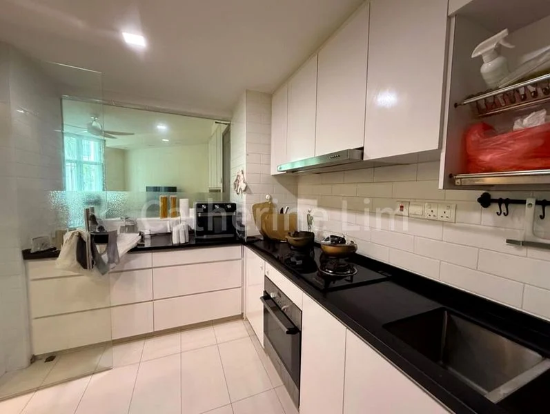 4 Bed Condo for Sale in  East Meadows - Image 7