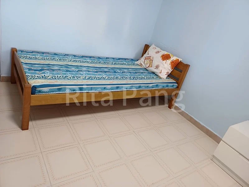 Common Room (HDB) for Rent in  541 Jurong West Avenue 1 - Image 2