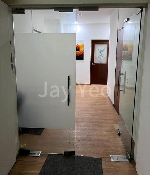 Light Industrial (B1) for Rent: Kapo Factory Building - Image 3