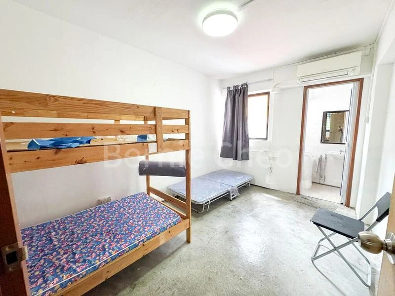 3 Room (3S) HDB for Rent in  347 Bukit Batok Street 34 - Image 1