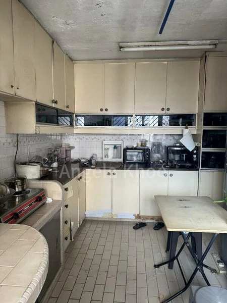 Maisonette HDB for Sale in  354 Bukit Batok Street 31 - Image 3
