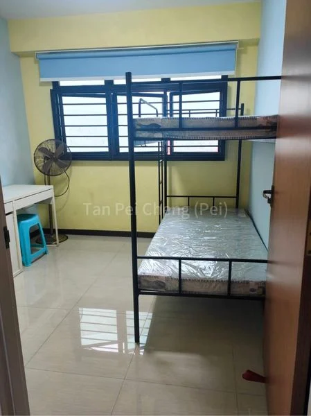 Common Room (HDB) for Rent in  240A Jurong East Avenue 1 - Image 6