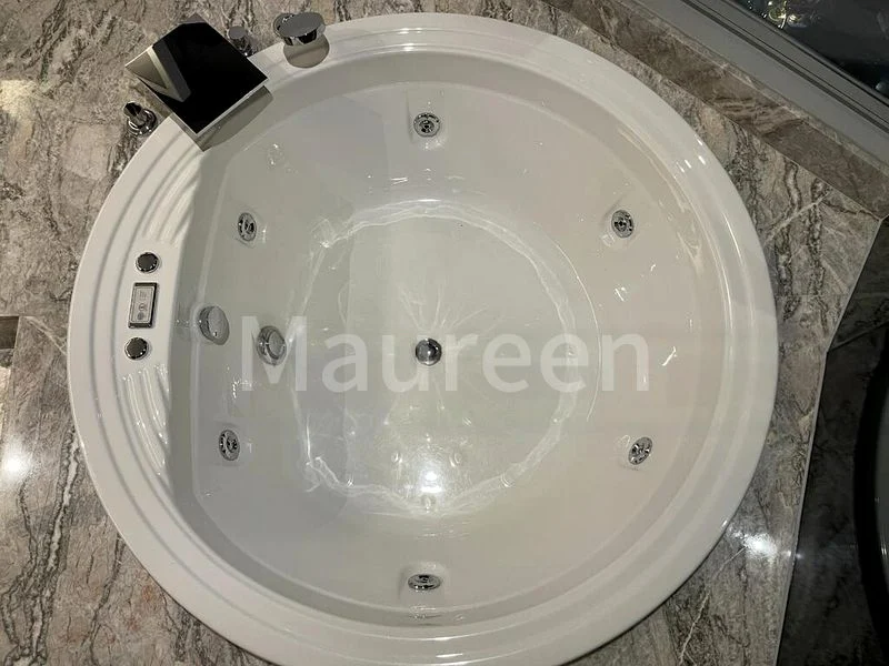 4 Bed Condo for Rent in  The Orchard Residences - Image 2