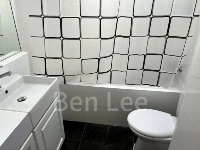 4 Bed Terraced House (Landed) for Rent in Hoover Park - Image 1
