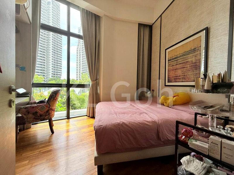 5 Bed Condo for Sale in  D'leedon - Image 5