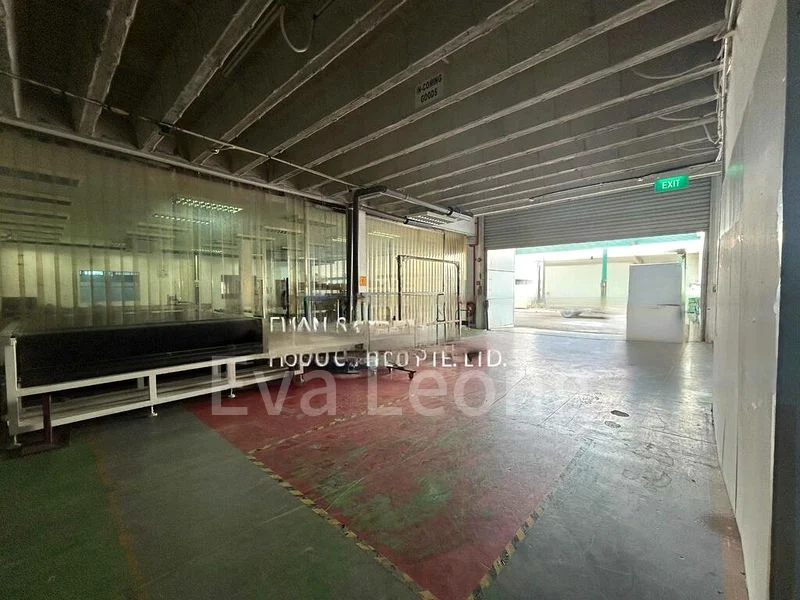 Factory / Workshop (B2) for Sale: Loyang / Changi - Image 4