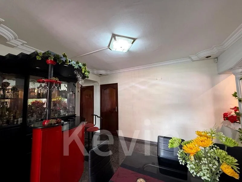 Executive HDB for Sale in  582 Pasir Ris Street 53 - Image 4