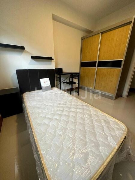 Room (HDB) for Rent in  879A Tampines Avenue 8 - Image 3