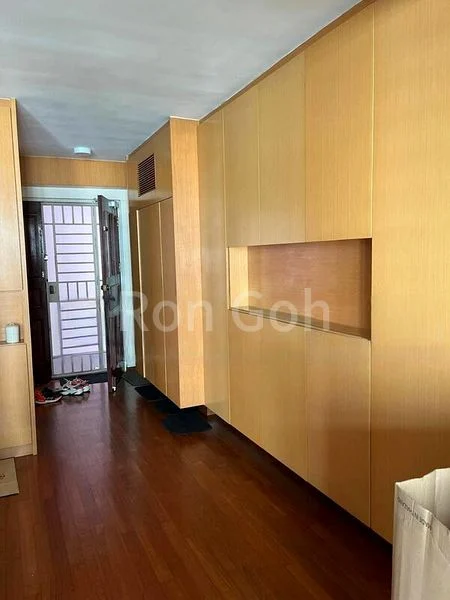5 Room (5I) HDB for Rent in  110B Punggol Field - Image 3