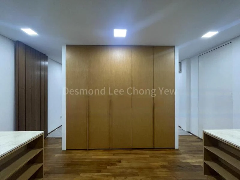 4 Bed Terraced House (Landed) for Rent in  Huit - Image 8