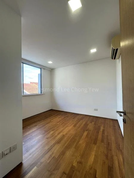 4 Bed Terraced House (Landed) for Rent in  Huit - Image 18