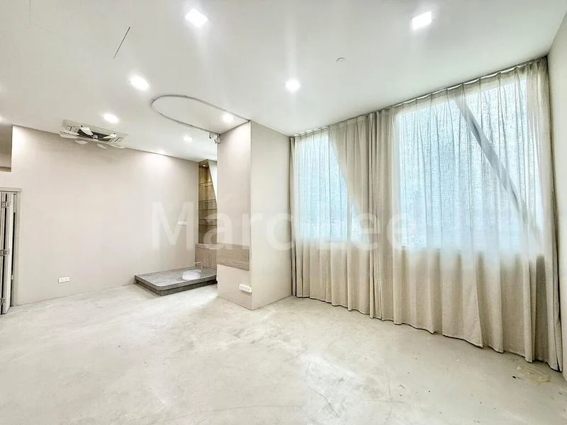 Light Industrial (B1) for Sale: CT Hub - Image 4