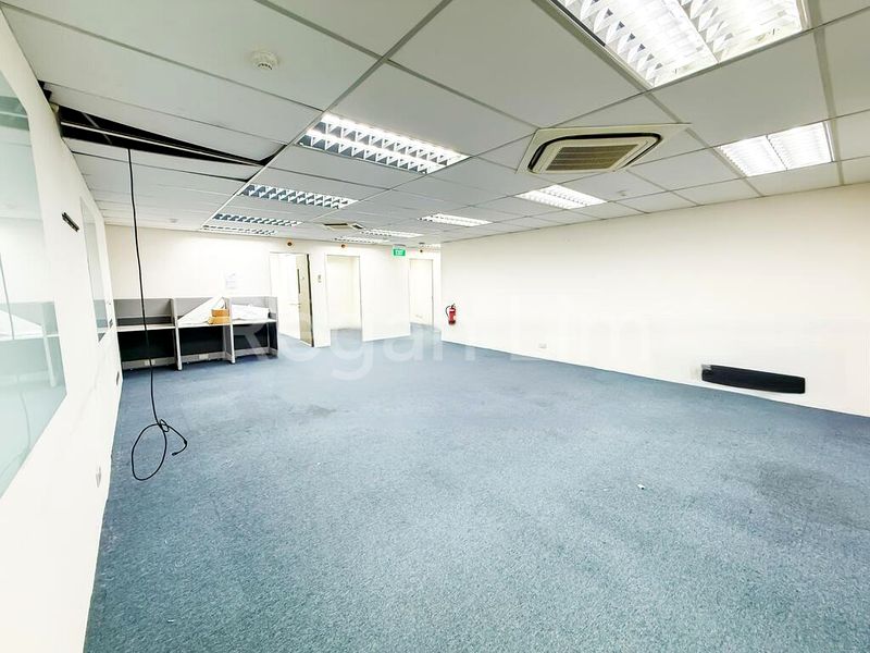 Light Industrial (B1) for Rent: Lhk3 Building - Image 14