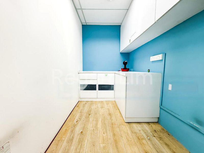 Light Industrial (B1) for Rent: Lhk3 Building - Image 2