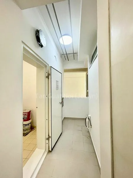3 Bed Condo for Rent in Ris Grandeur - Image 2
