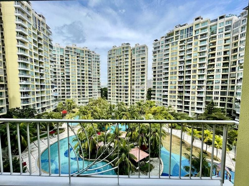 3 Bed Condo for Rent in Ris Grandeur - Image 1