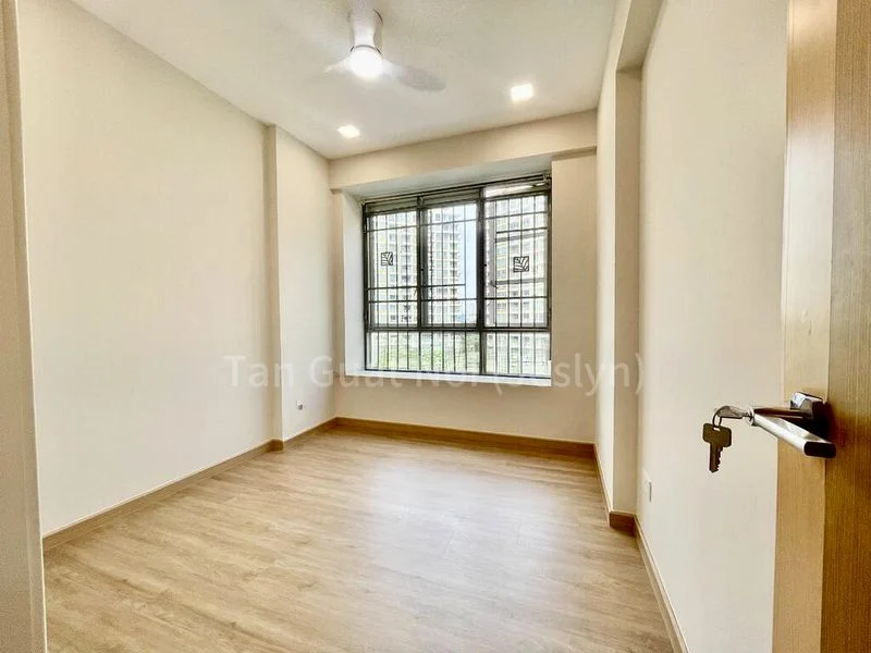 3 Bed Condo for Rent in Ris Grandeur - Image 7