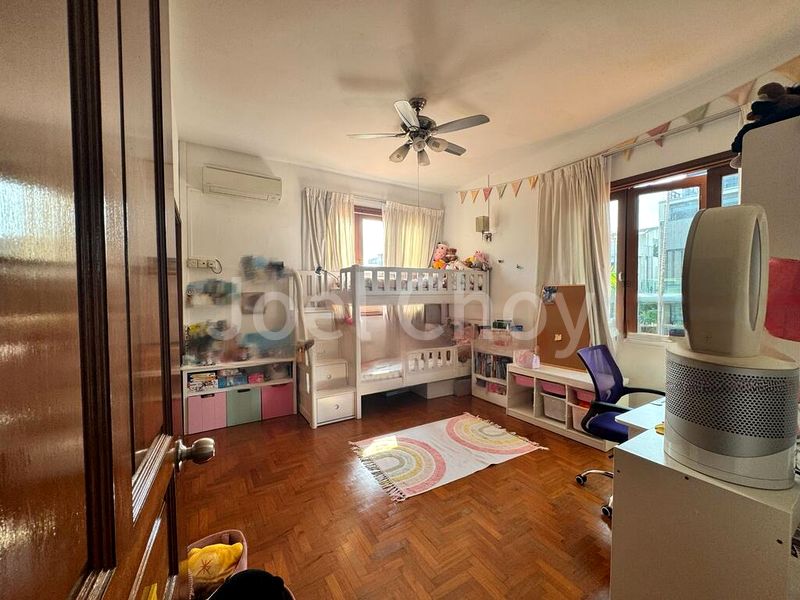 4 Bed Bungalow (Landed) for Rent in  Boscombe Road - Image 4