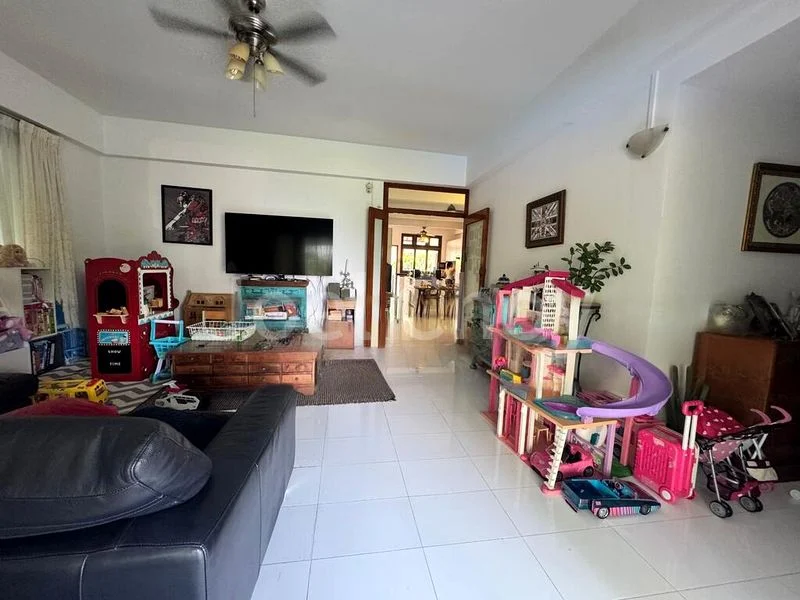 4 Bed Bungalow (Landed) for Rent in  Boscombe Road - Image 1