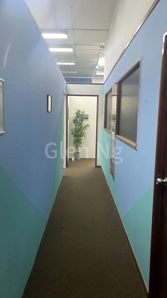 Light Industrial (B1) for Sale in  Midview City - Image 6