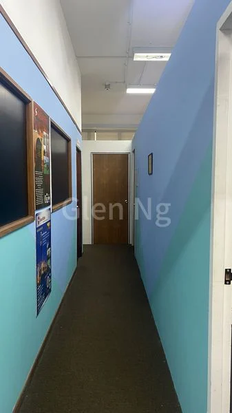 Light Industrial (B1) for Sale in  Midview City - Image 5